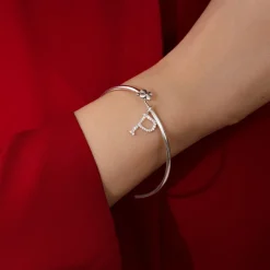 Bransoletka Penelope z posrebrzaną literką P z cyrkoniami^Lilou Fashion