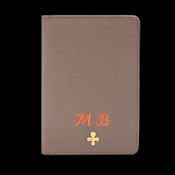 Etui na paszport w kolorze mocca^Lilou Hot