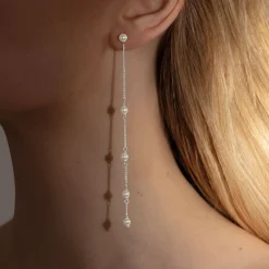 Kolczyki wiszące Pearls I posrebrzane^Lilou Fashion