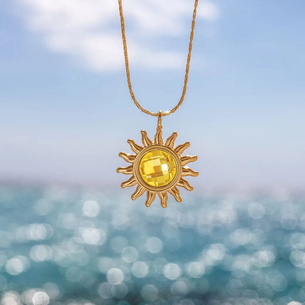 Naszyjnik z zawieszką Soleil 2,2 cm, pozłacany^Lilou Outlet